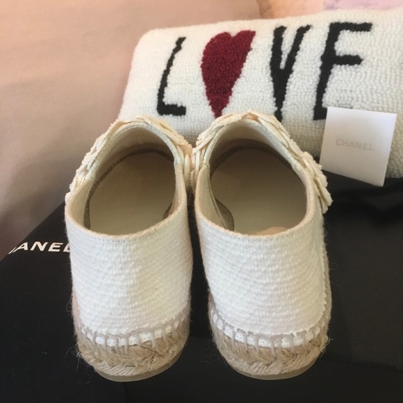 ❣️Chanel Espadrilles❣️ - Picture 5 of 8